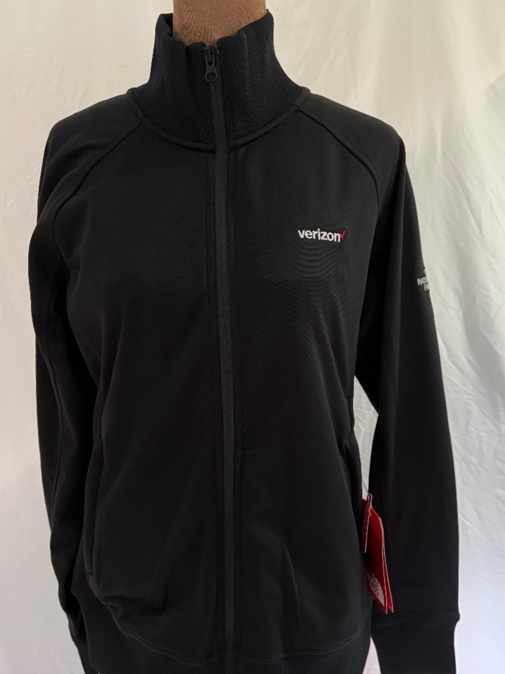 The North Face Tech Full Zip Fleece Jacket Black with tag (Large Women’sTNF )